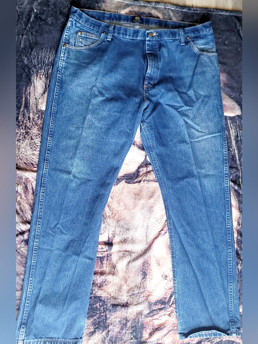 Vintage Wrangler 47 MWZ Cowboy Cut Regular Fit Straight Blue Denim Jeans 42x32
